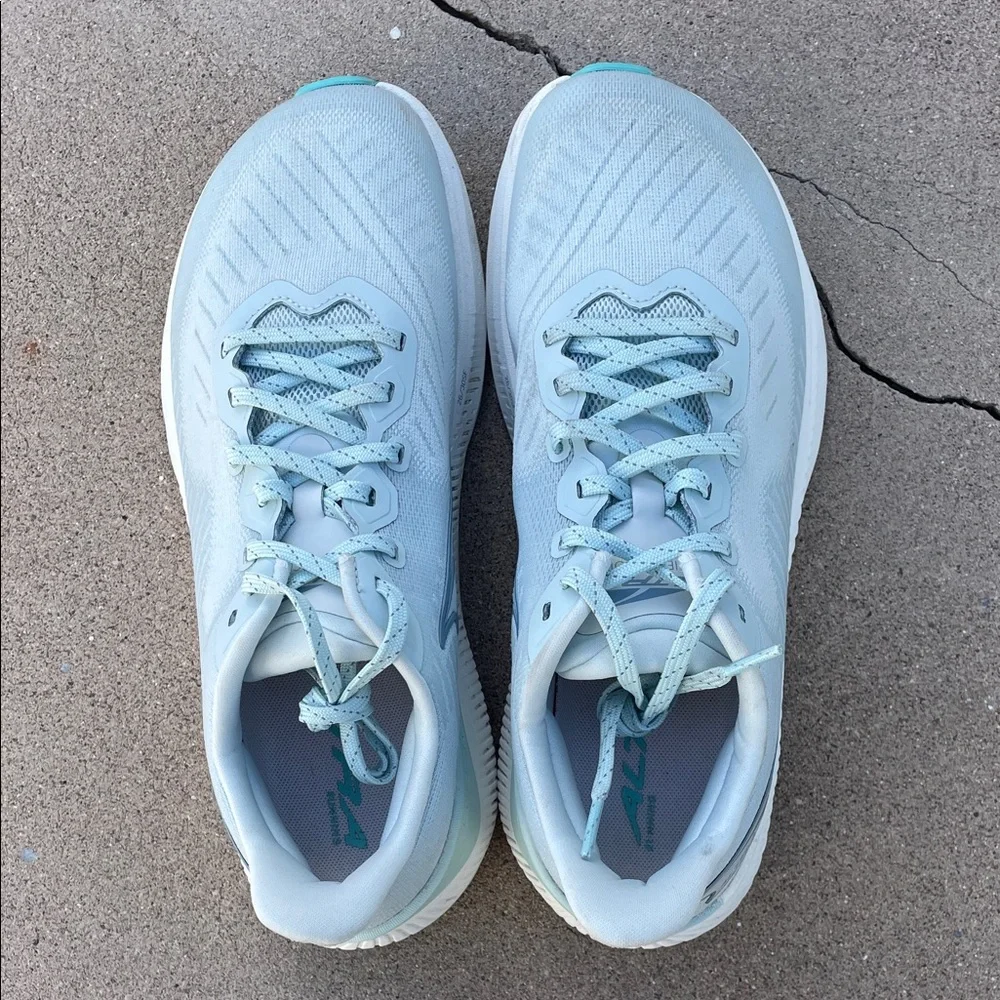 🩵 Altra Experience Form - Women’s 10 - Picture 7 of 11